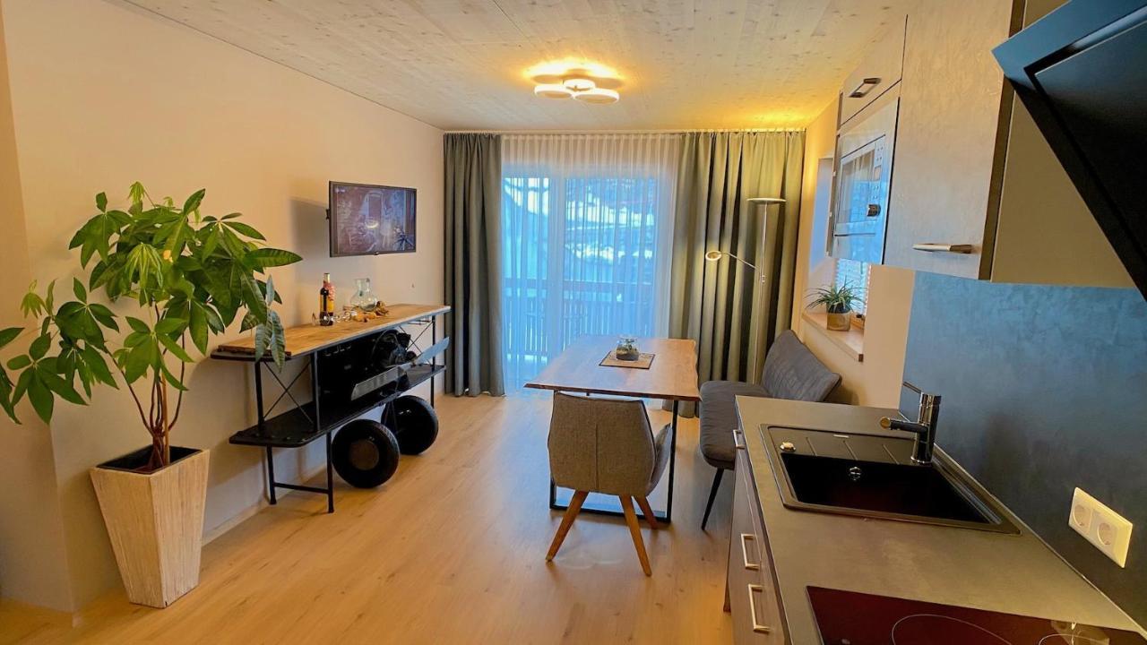 Erdhaeuser Und Apartments Mit Seeblick Und Alleinlage ويسنسي المظهر الخارجي الصورة