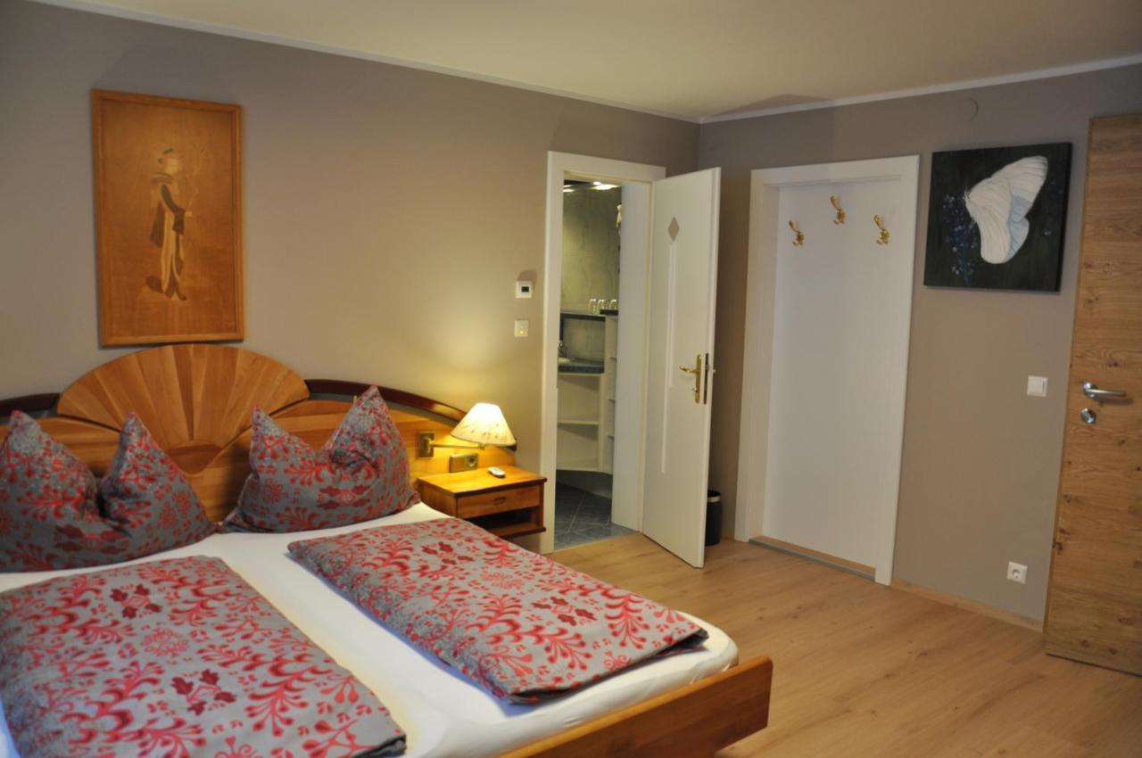 Erdhaeuser Und Apartments Mit Seeblick Und Alleinlage ويسنسي المظهر الخارجي الصورة